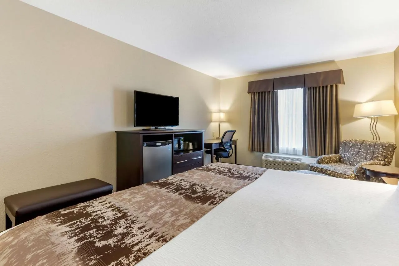 Best Western Plus Pembina Inn&Suites Winnipeg 3*,