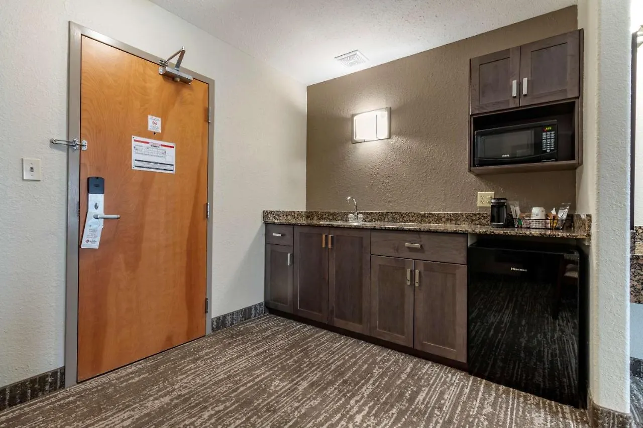 *** Hotel Best Western Plus Pembina Inn&Suites Winnipeg Canada