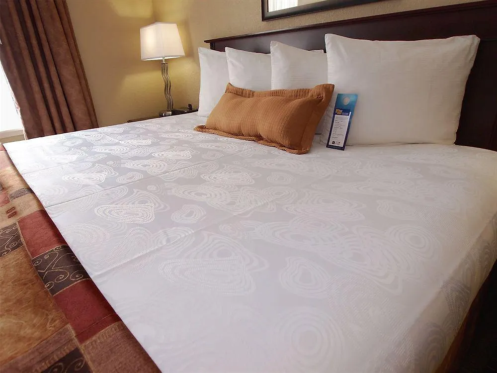 Best Western Plus Pembina Inn & Suites Winnipeg Canada